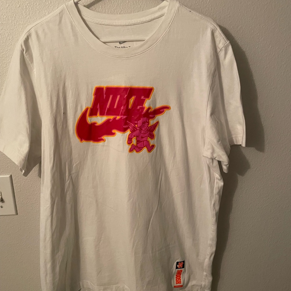 Nike White Tee with Vibrant Pink Logo